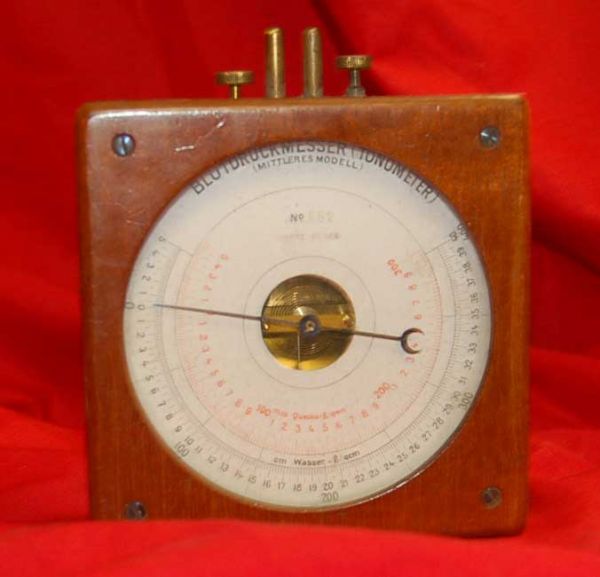 antique medical physician's diagnostic aids instruments