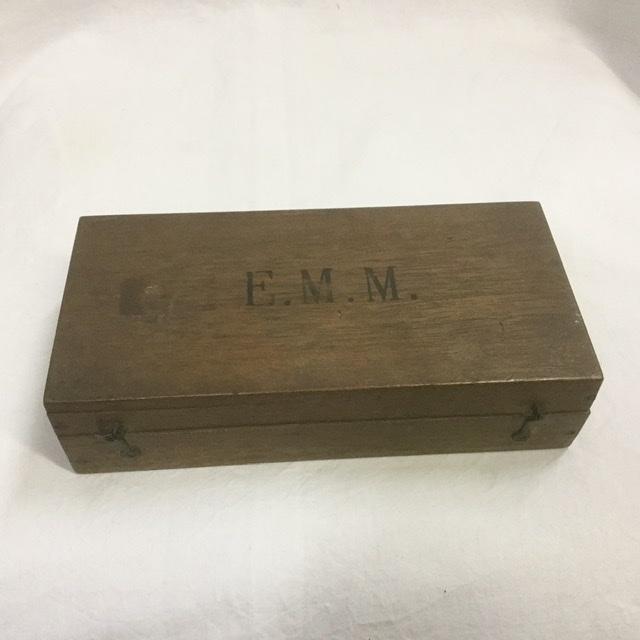 Wooden a Instrument Case CURIOUS SCIENCE