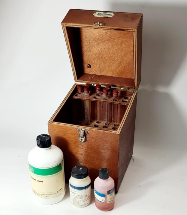 Barium Sulphate Soil Testing Kit CURIOUS SCIENCE