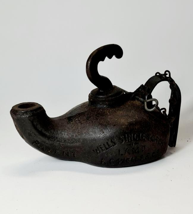 Iron Oil Lamp CURIOUS SCIENCE