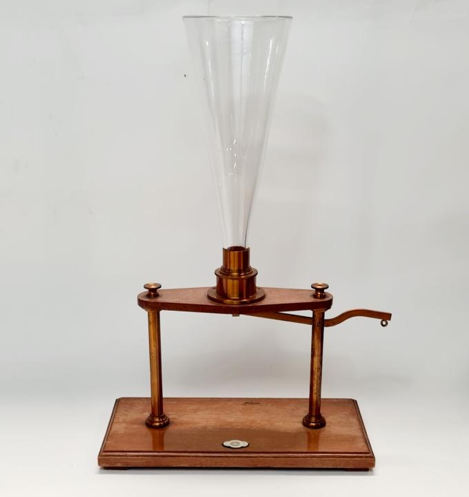 Wood and Glass Funnel Apparatus CURIOUS SCIENCE
