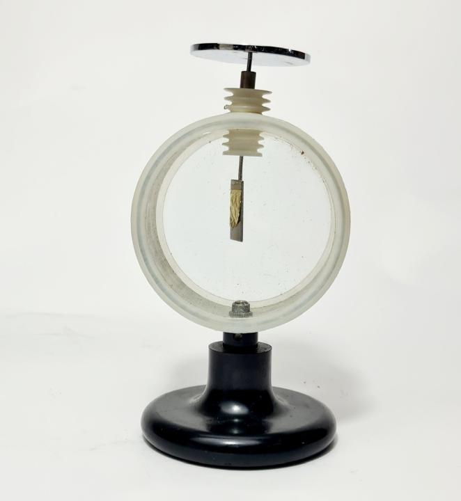 Gold Leaf Electroscope CURIOUS SCIENCE