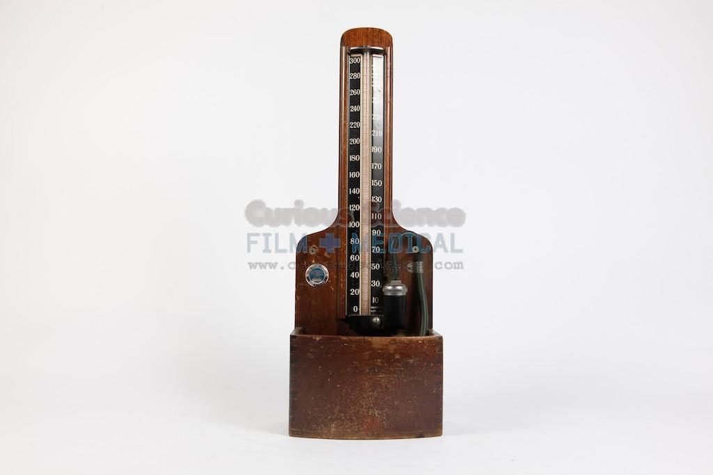 Vintage Sphygmomanometer (blood pressure) CURIOUS SCIENCE