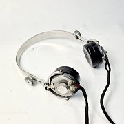 Headphones / Headsets