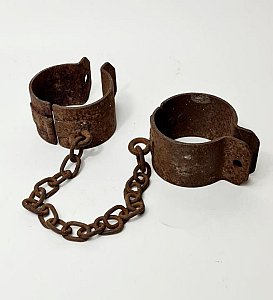 Rusty Iron Manacles / Restraints