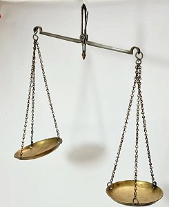 Medium Hanging Brass Scales