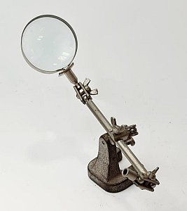 Laboratory Magnifier