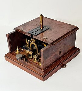 Large Telegraph / Morse Key