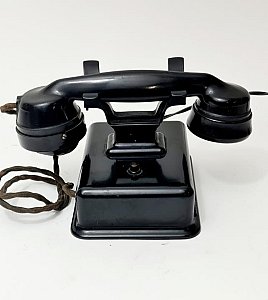 Vintage 1950’s Bakelite Intercom Telephone