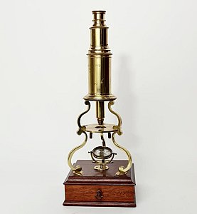 Brass Culpeper Microscope On Mahogany Stand