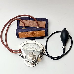 Period Sphygmomanometer