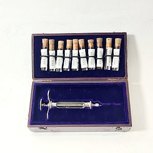Period Diabetic Insulin Kit