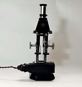 Comparison Microscope