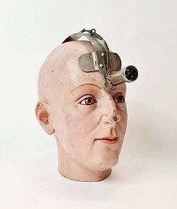 Period Surgeon’s Head Light On Mannequin Head