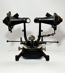 Vintage Optometer / Eye Test