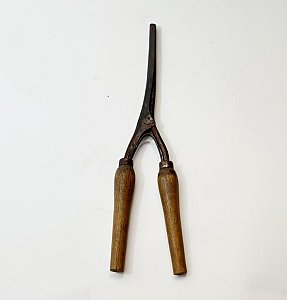 Wooden Handled Crimping Tool