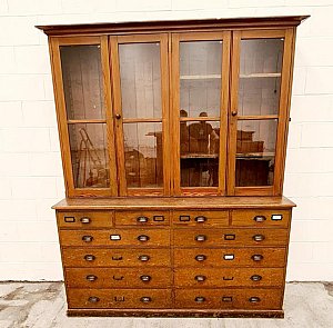 Large Oak Cabinet