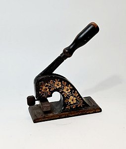 Vintage Paper Embosser