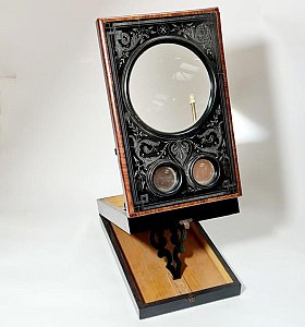 Ebony Stereo Viewer