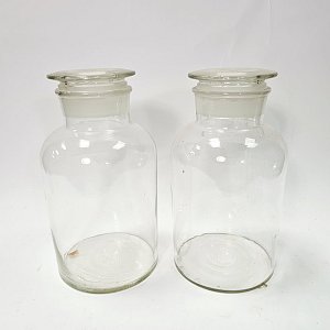 Medium Glass Jar With Lid