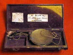 Antique Portable Apothercary Scales