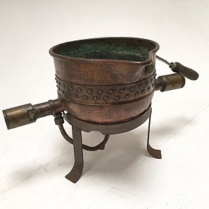 Large copper crucible