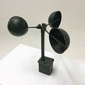 Anemometer / wind speed indicator