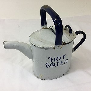 Hot water can