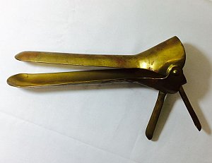 Cow speculum