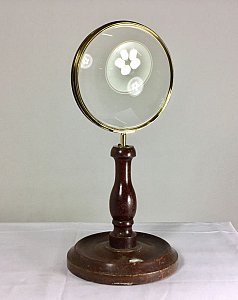 Magnifying glass