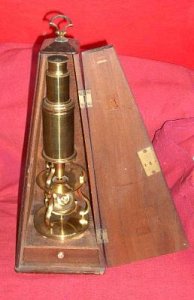 Cased Culpepper microscope 18th c