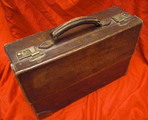 1920's Doctors Case