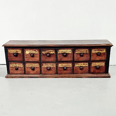 Pharmacy Drawer Unit