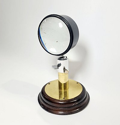 Lens On Stand