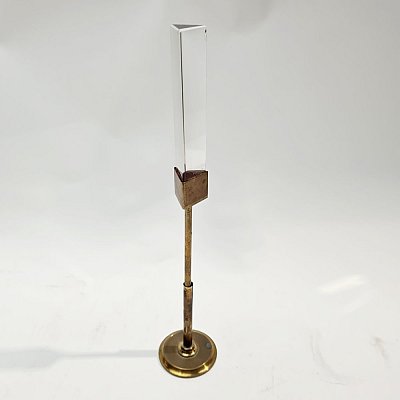 Prism on Stand
