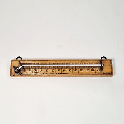 Wooden Wall Thermometer (horizontal)