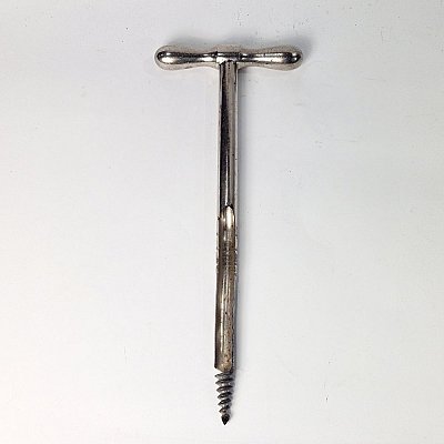 Surgical Bone Harvesting Auger