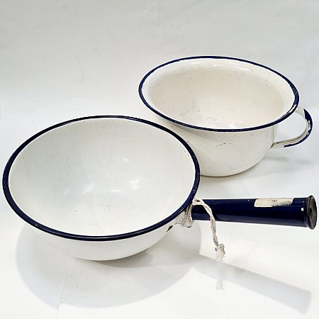 Enamelled Bed Pan