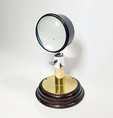 Lens On Stand