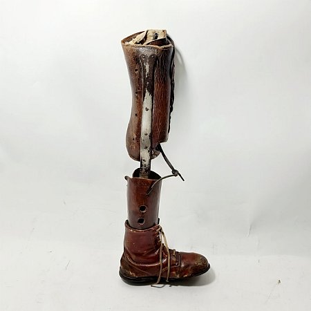 Child prosthetic leg