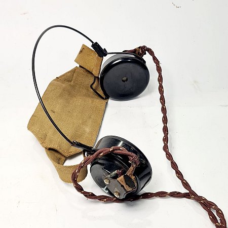 Period Headphones / Headset