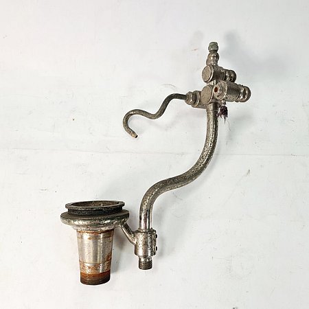 Section Of Dental Sluice