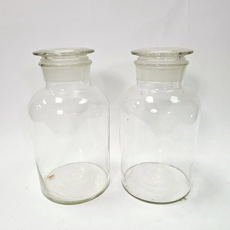 Medium Glass Jar With Lid