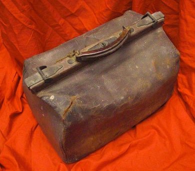 Vintage Antique Gladstone Bag or Doctors Bag