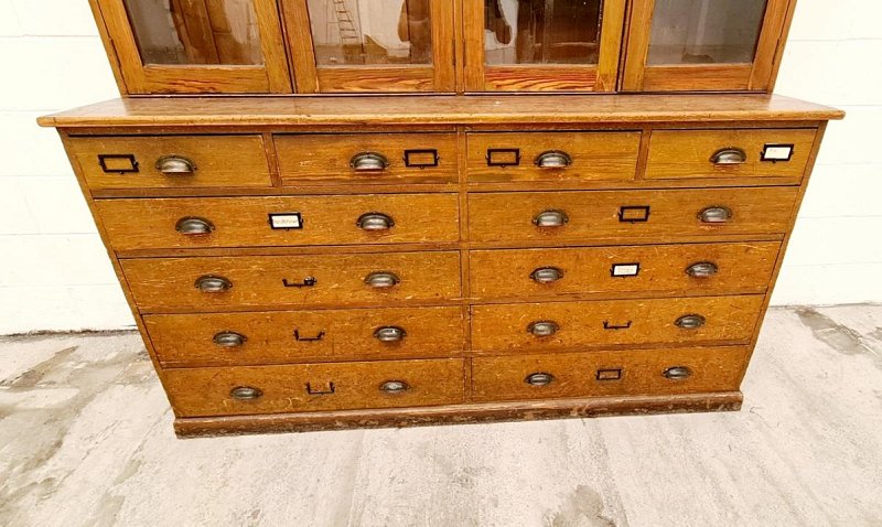 Large Oak Cabinet