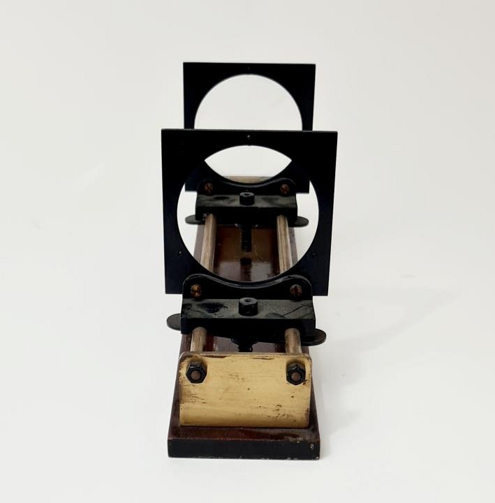 Lens Demonstration Apparatus