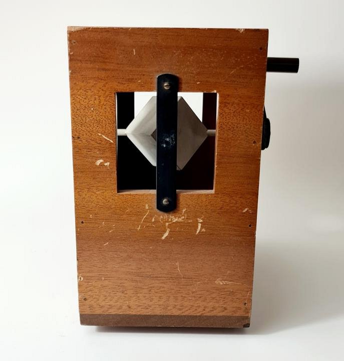 Light / Dark Revolving Cube Apparatus