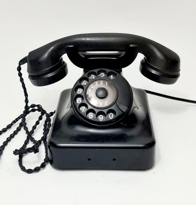 1948 Bakelite Telephone