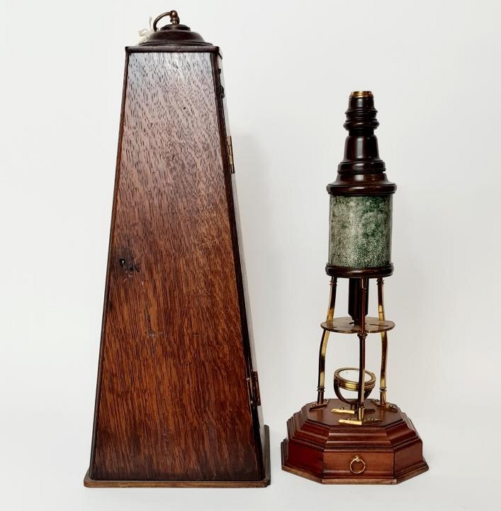 Culpeper microscope with case