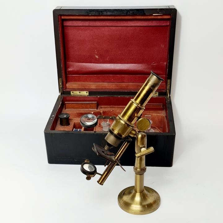 French Cased Microscope 19th c